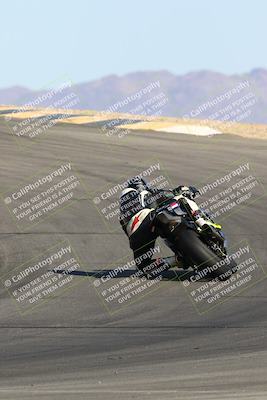 media/May-14-2022-SoCal Trackdays (Sat) [[7b6169074d]]/Turn 10 Backside (9am)/